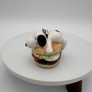 Vintage Peanuts Snoopy HAMBURGER Ceramic Ornament Rare HTF